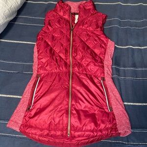 Super cute windbreaker vest from Lululemon